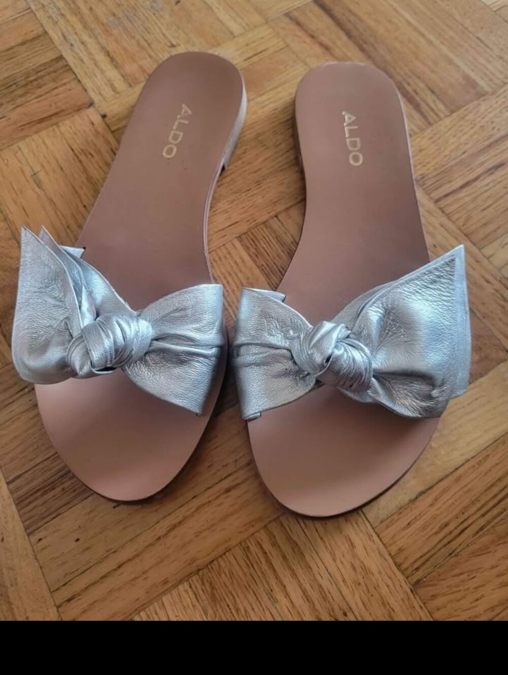 ALDO Metallic Silver Knot Bow Slide Sandals